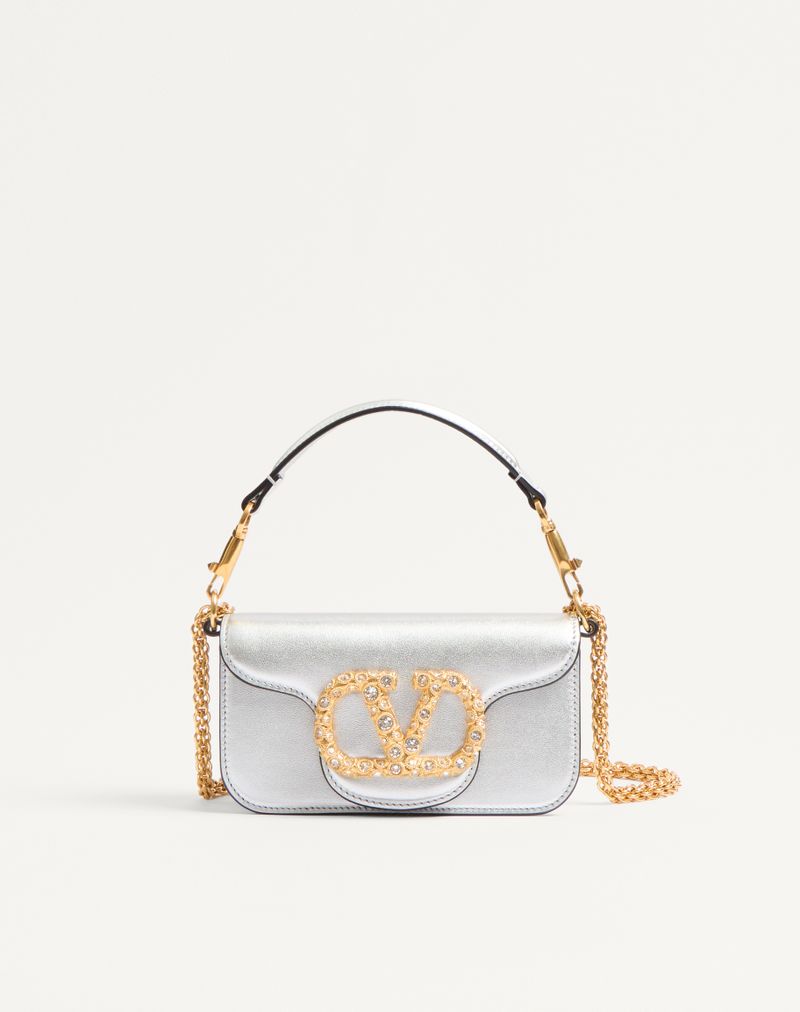 Bolsa de ombro pequena Valentino Garavani Locò em couro de bezerro laminado com logotipo de joia.