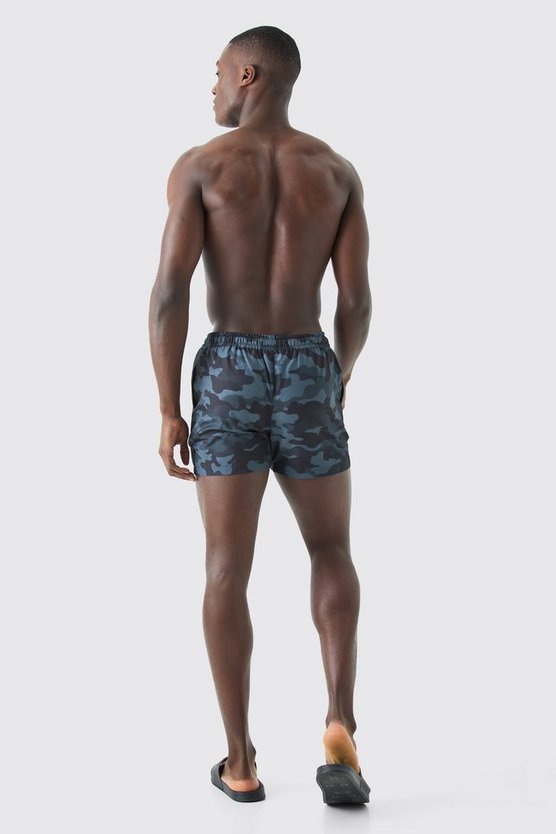 Kurze Camouflage Badehose