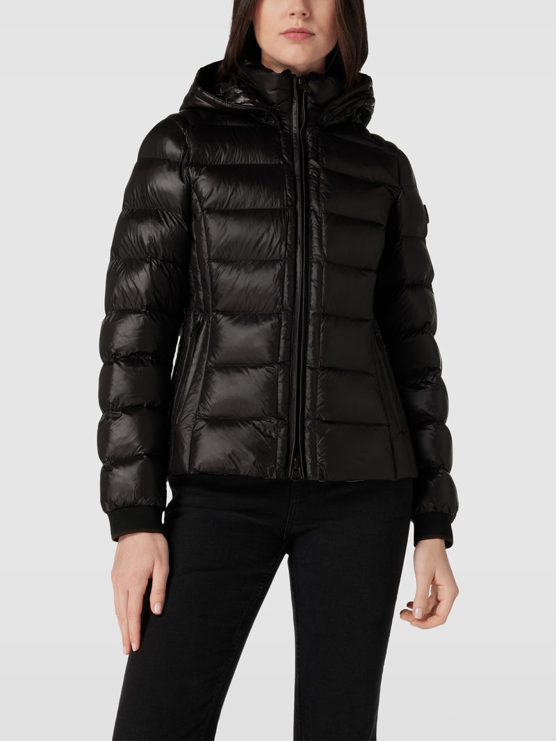 Steppjacke mit Label-Detail Modell 'HIGHCLASS' in schwarz