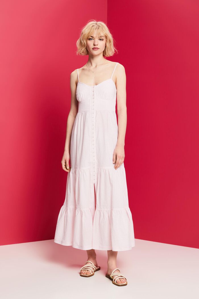 Gestuftes Maxikleid mit Knopfleiste vorne