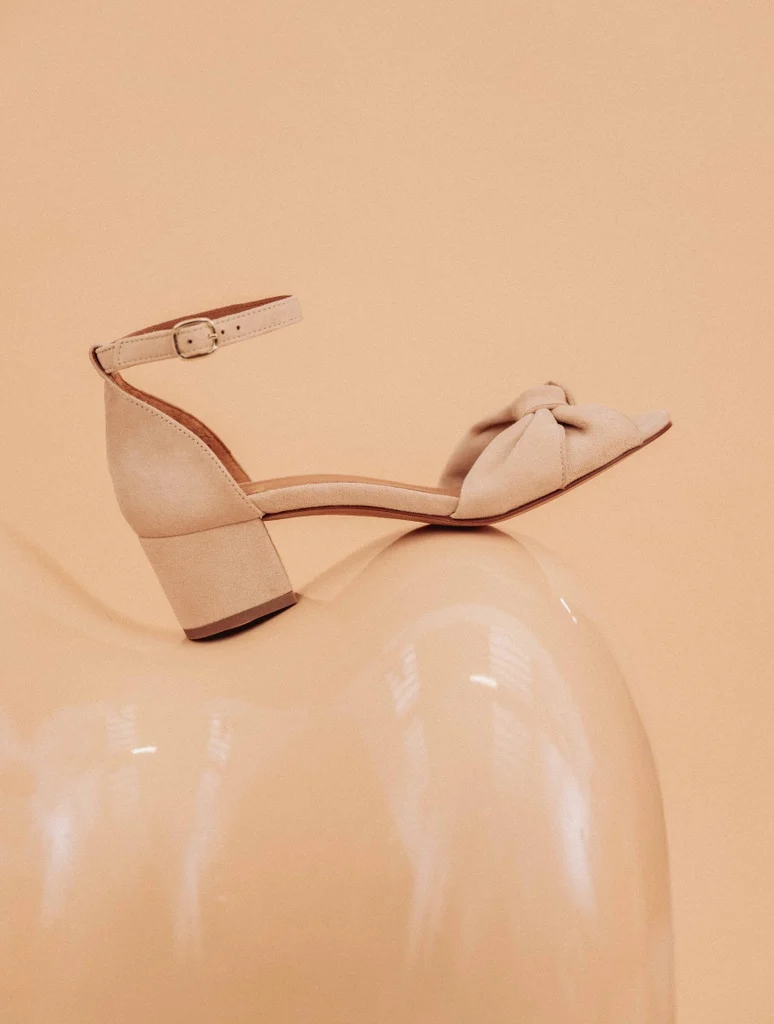 Gloria - Beige Milos
