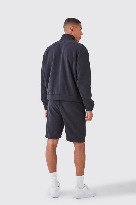 Lockere mittellange Microfleece-Shorts