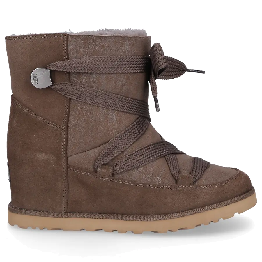 UGG - Snowboots CLASSIC FEMME LACE-UP gefüttert - oliv