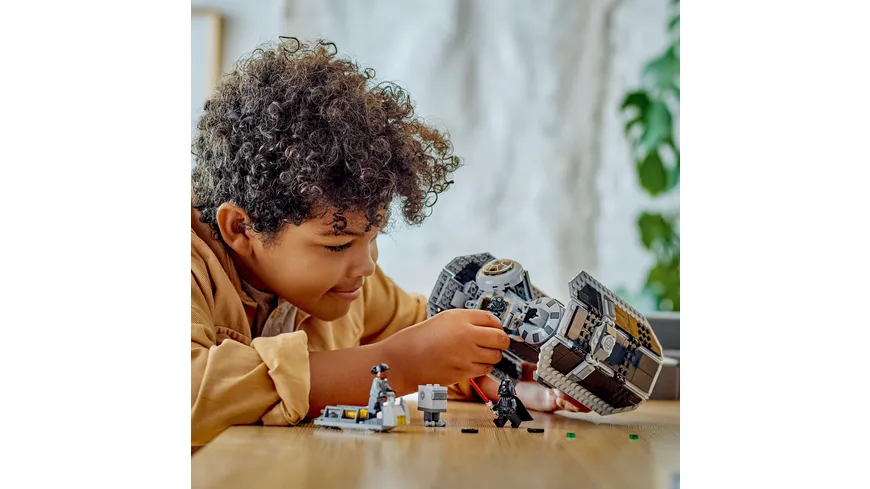 LEGO Star Wars 75347 TIE Bombe Modellbausatz mit Darth Vader