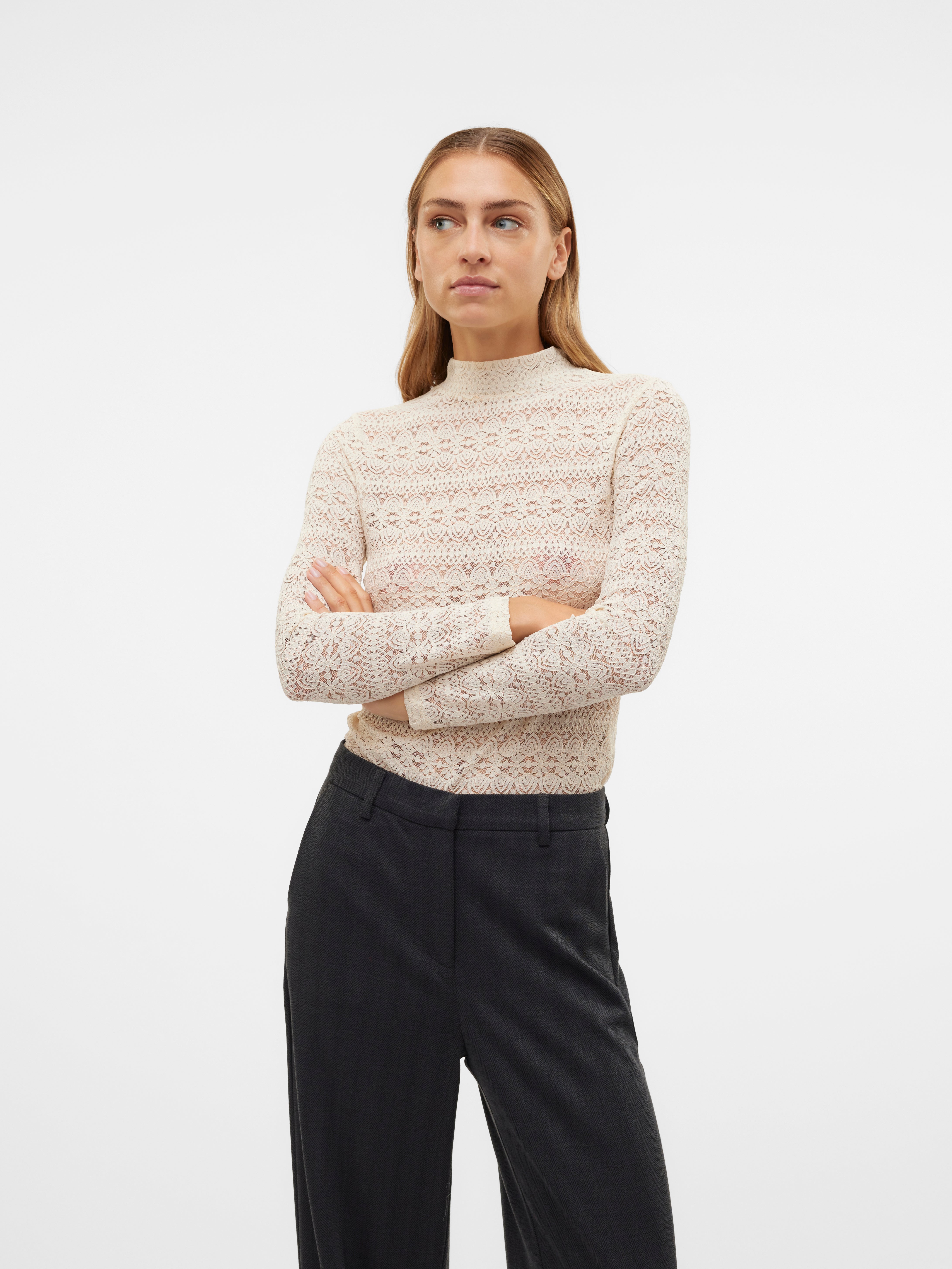 VMZOE Top
