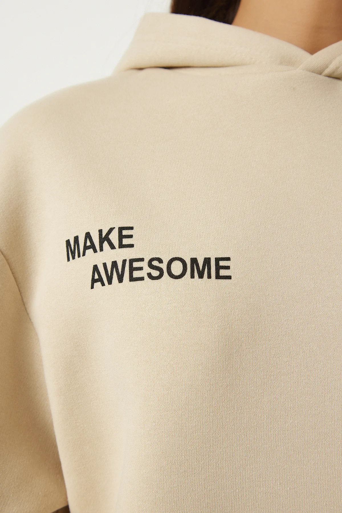 Happiness İstanbul  Beigefarbenes Damen-Sweatshirt mit Schalkragen und Kapuze OW00009