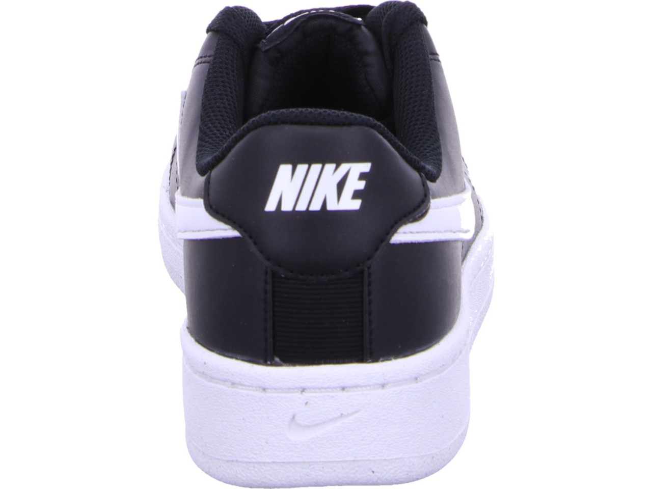 NIKE Freizeit Schnürer schwarz Court Royale 2