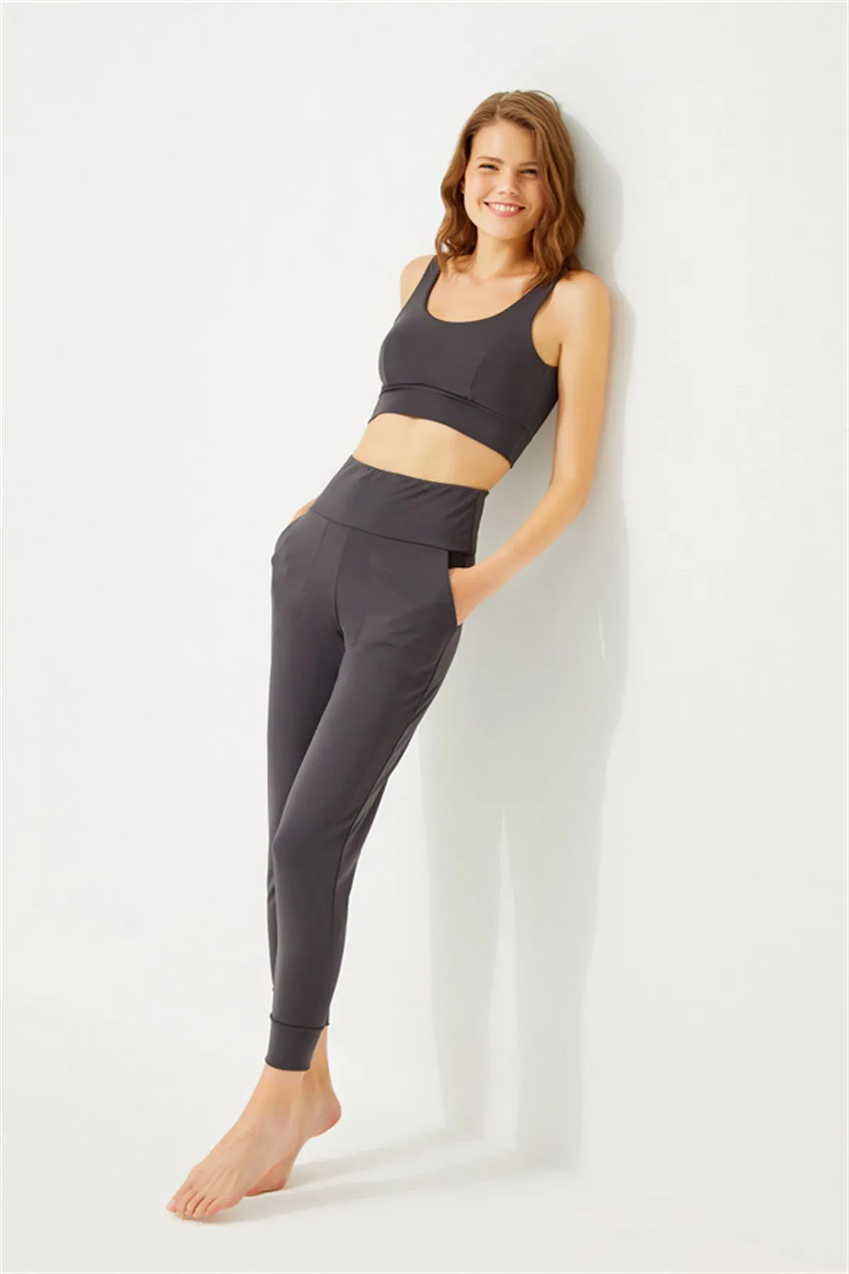 Cottonhill  Geräucherte Damen-Jogger-Jogginghose mit hoher Taille und doppelten Taschen