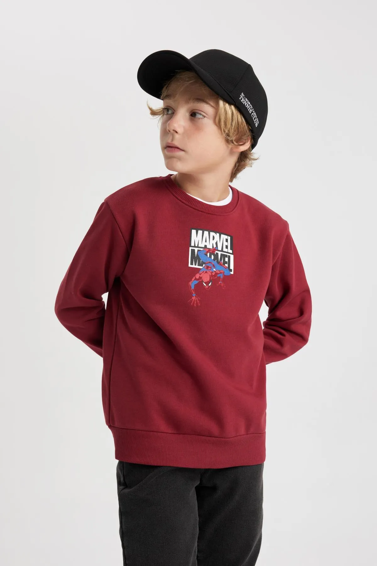 DeFacto  Dickes Marvel Spiderman-Sweatshirt mit Rundhalsausschnitt für Jungen
