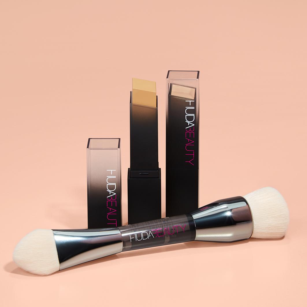 Build & Buff Foundation Brush