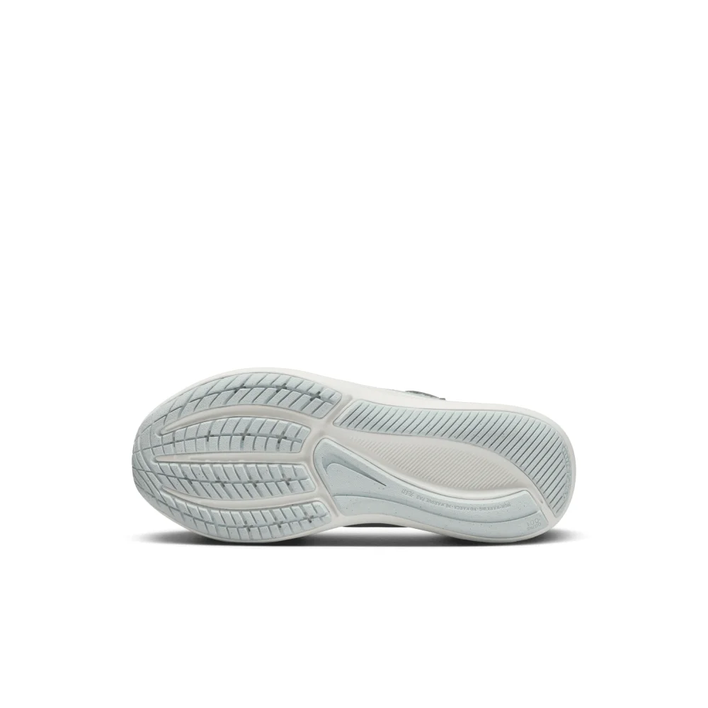 Nike Star Runner 3 Lil DX3853-001 / grau
