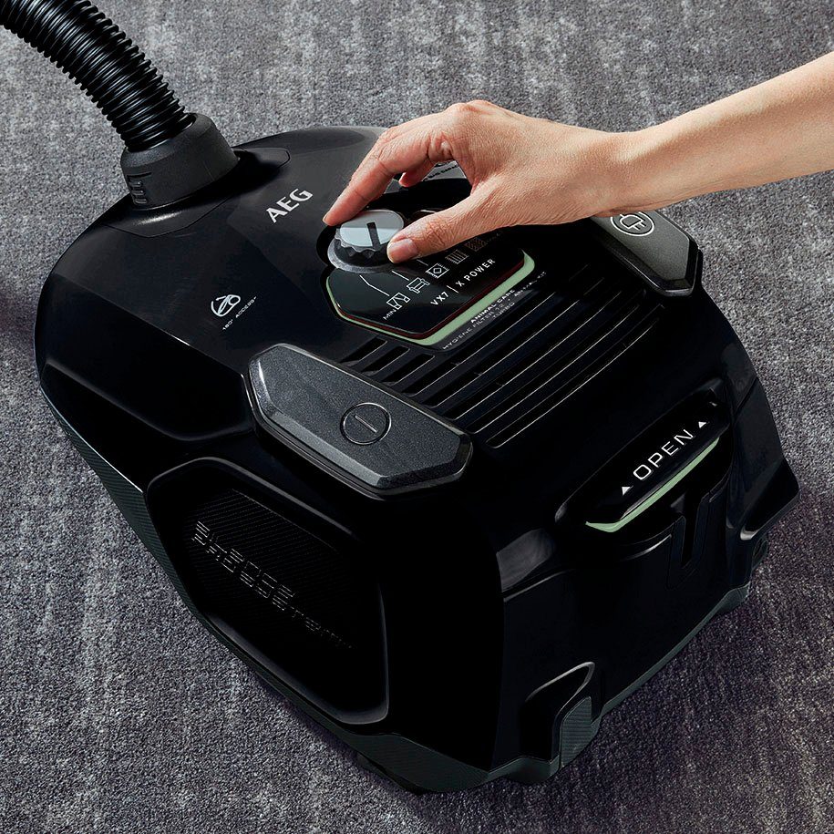 AEG Bodenstaubsauger VX7-2-ÖKOX Neue technische Version, 650 W, mit Beutel, +PARKETTO PRO Hartbodendüse