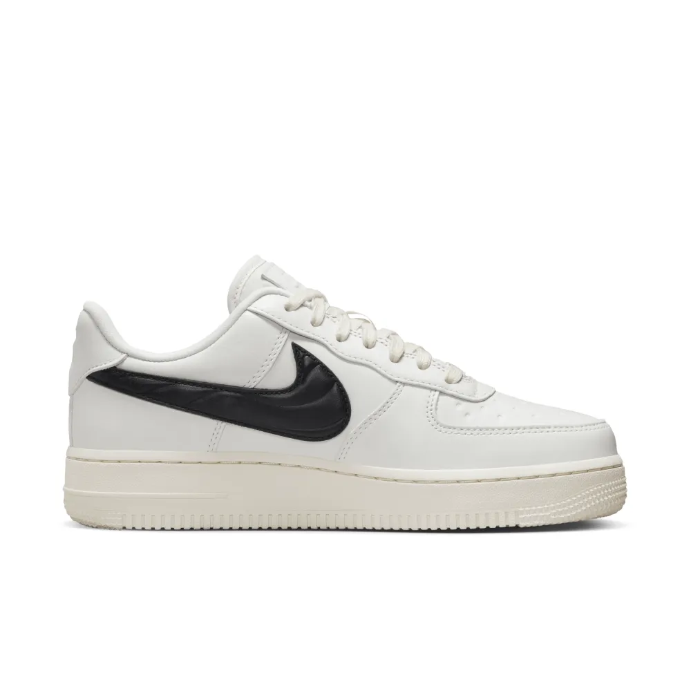 Nike Air Force 1 07 WMNS FV1182-001 / weiss