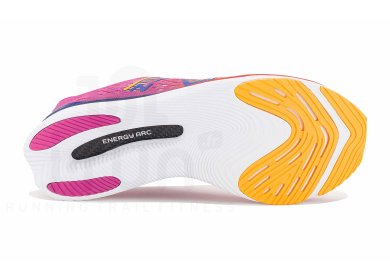New Balance FuelCell SuperComp Pacer M
