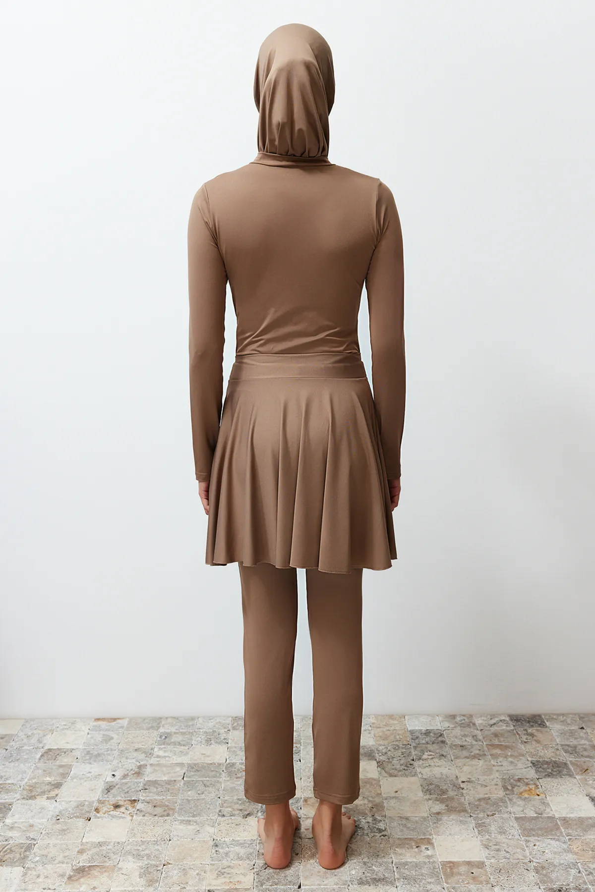 Trendyol Modest  Kamelfarbenes 3-teiliges, vollständig bedecktes Strandbekleidungs-Badeanzug-Set TCTSS24CF00006