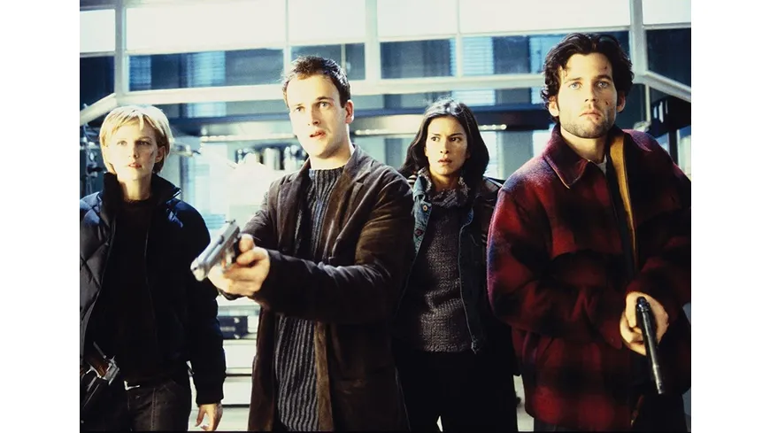 MINDHUNTERS - 2-Disc Mediabook Cover A (Blu-ray + DVD) Limited 500 Edition – Uncut