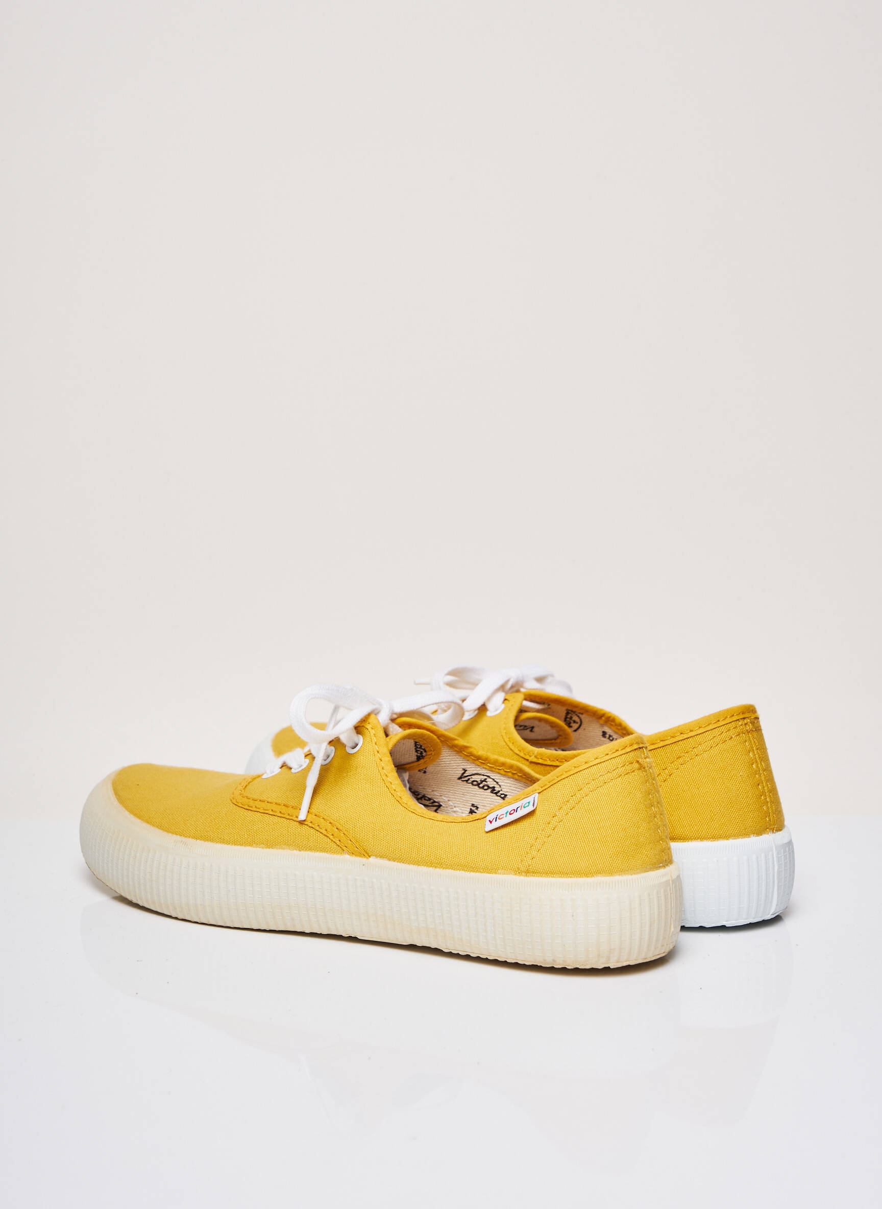 Victoria Baskets Femme couleur jaune