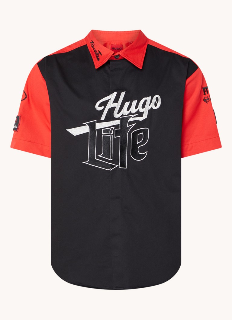 Camisa HUGO BOSS de corte regular com bordado do logotipo.