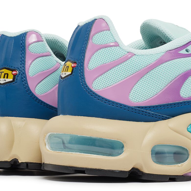 NIKE Wmns Air Max Plus jade ice/sesame-industrial blue