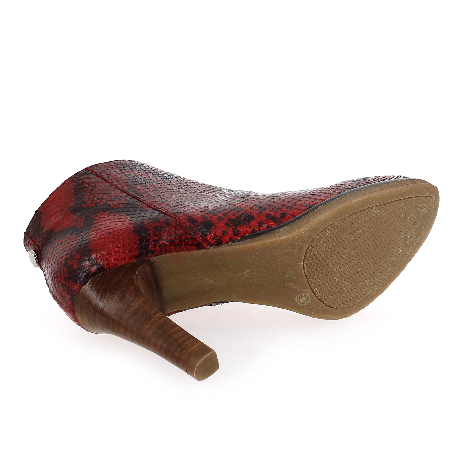 Janie Philip  MAX - Rouge python