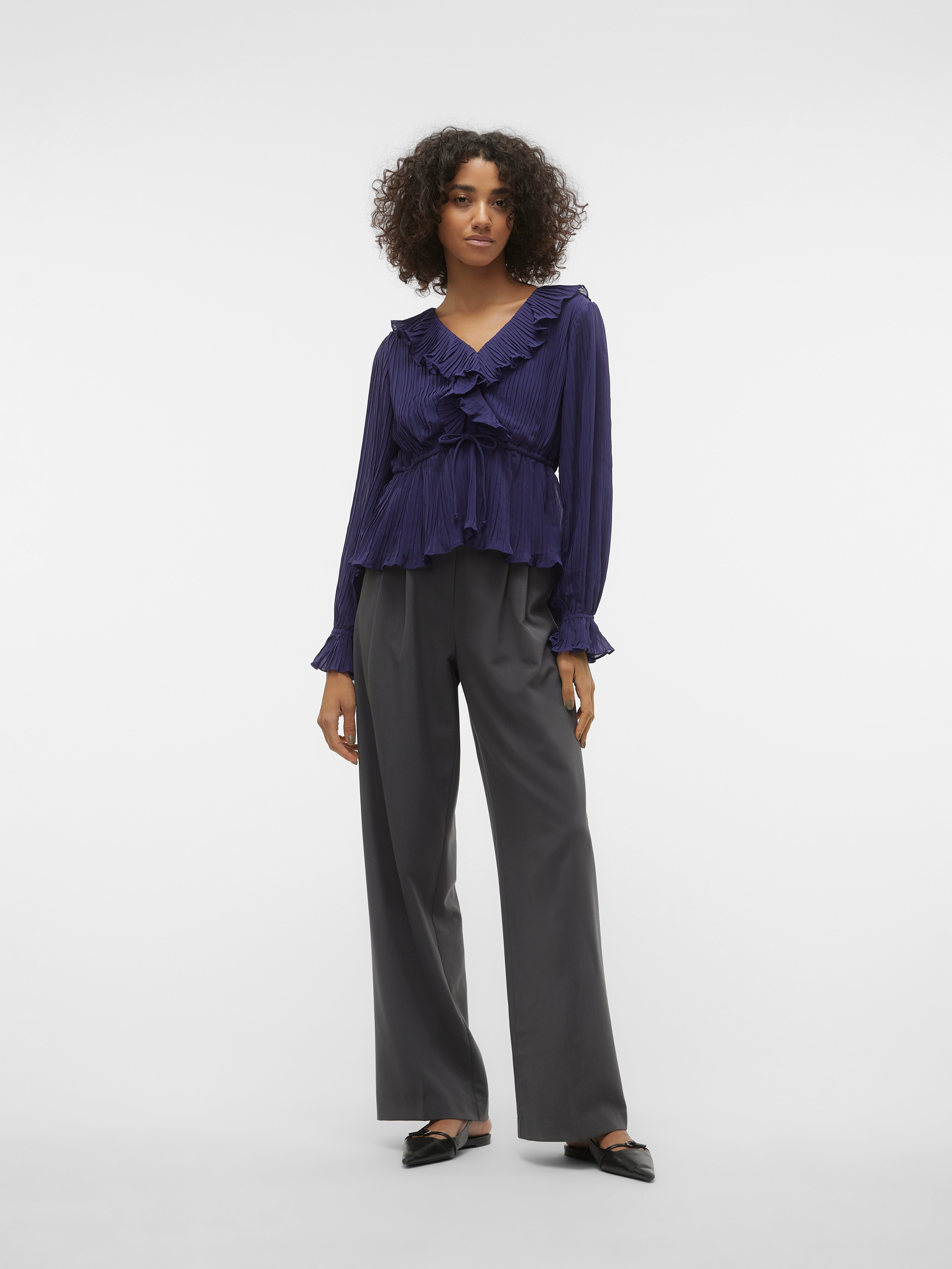 VMDORA Top