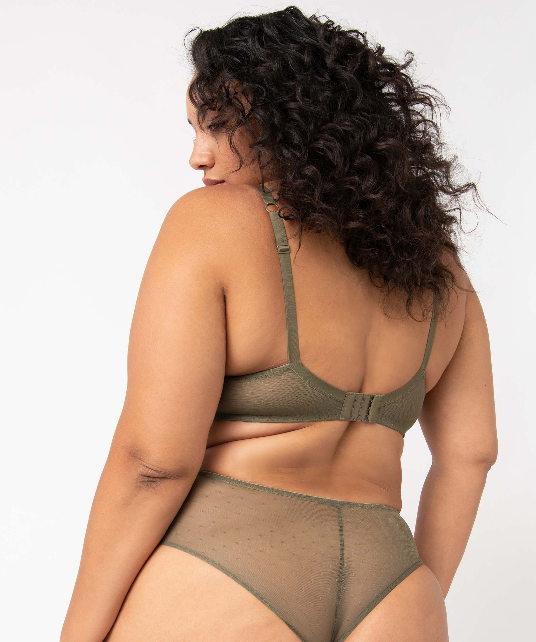 Soutien-gorge emboitant grande taille à armatures en dentelle kaki | GEMO