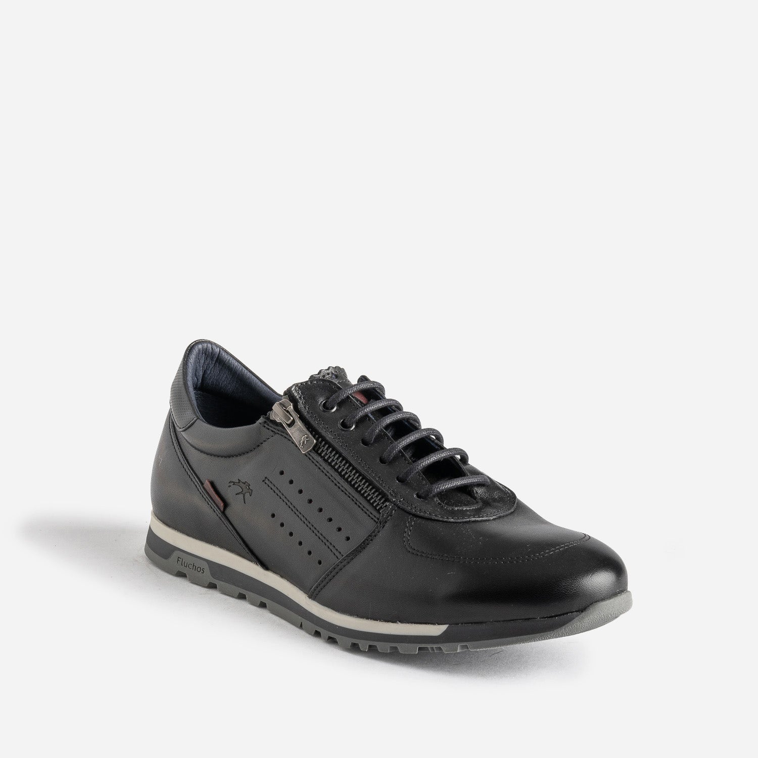Tennis FLUCHOS noire en cuir