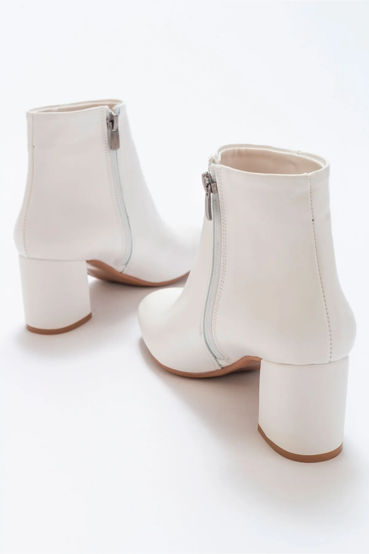 LuviShoes  Alva White Skin Damenstiefel
