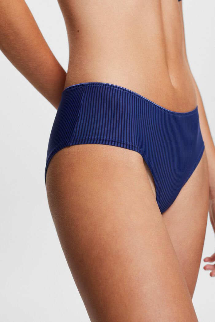 Recycelt: Hipster-Shorts aus Microfaser