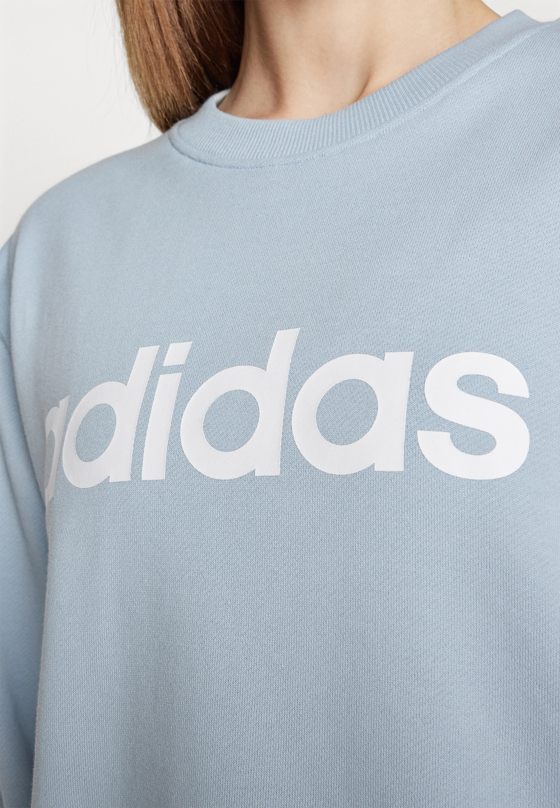 adidas Sportswear ESSENTIALS LINEAR FRENCH TERRY - Sudadera