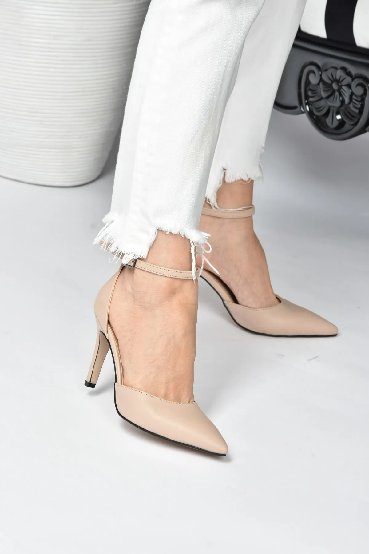Fox Shoes  Damenschuhe aus Leder mit Absatz K404010709