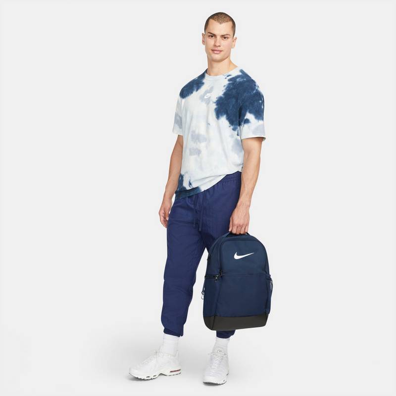 Nike Brasilia-M-24L Daypack