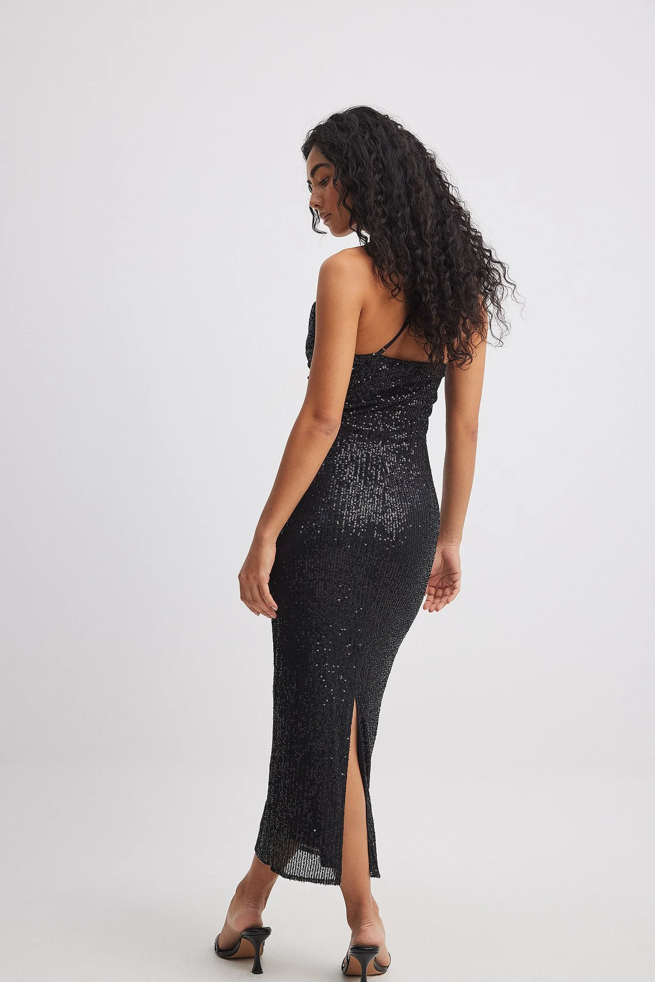 Midikleid mit Pailletten
