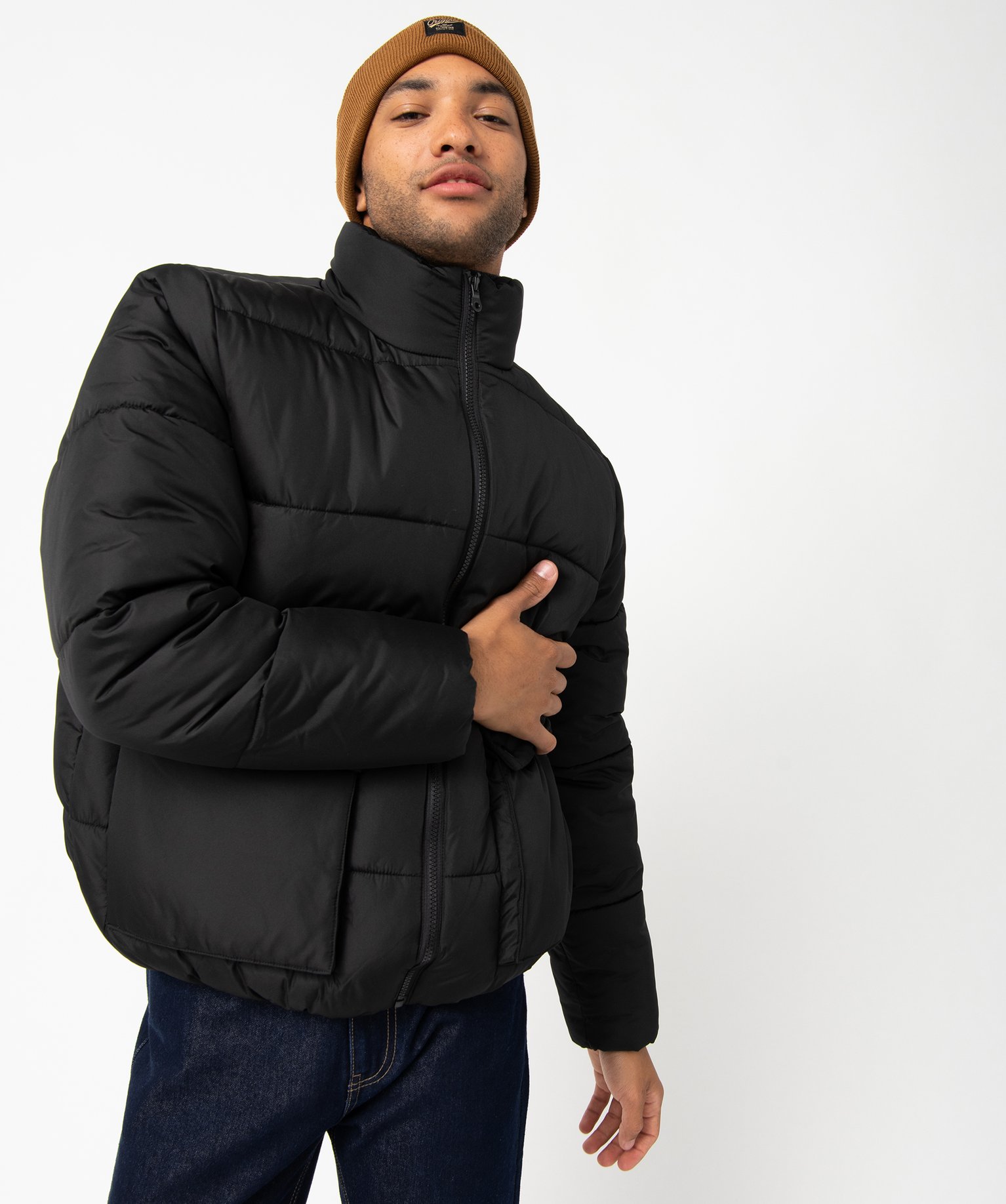 Blouson homme matelassé avec larges poches à rabat noir | GEMO