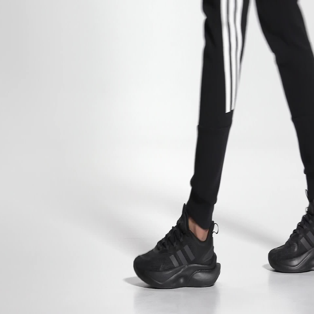 adidas Alphabounce HP6142 / schwarz
