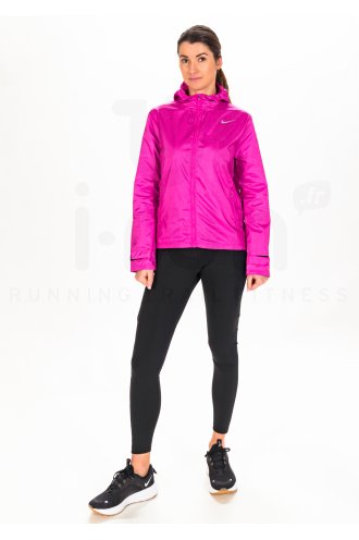 Nike Essential W
