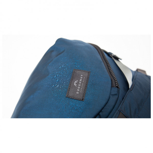 Doughnut - Dynamic Large 22 Ocean Power Series - Daypack