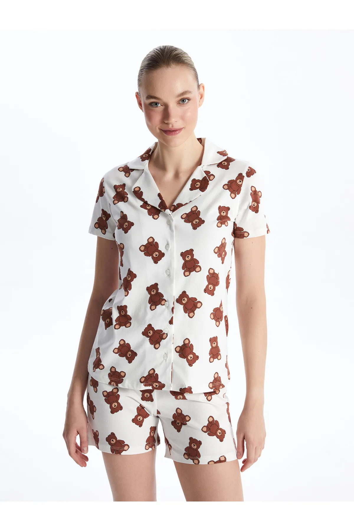 LC Waikiki  Kurzarm-Damenpyjama-Set mit Hemdkragen und Shorts