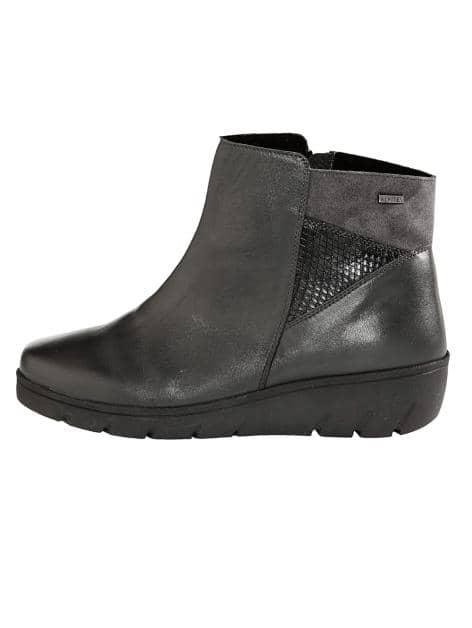 Stiefelette mit wasser- und windabweisender Tex-Ausstattung