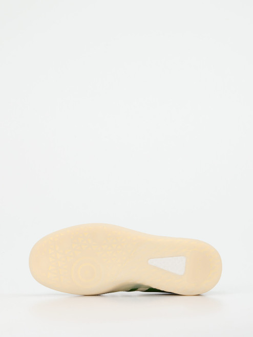 Sneaker-16636590036 Back 70