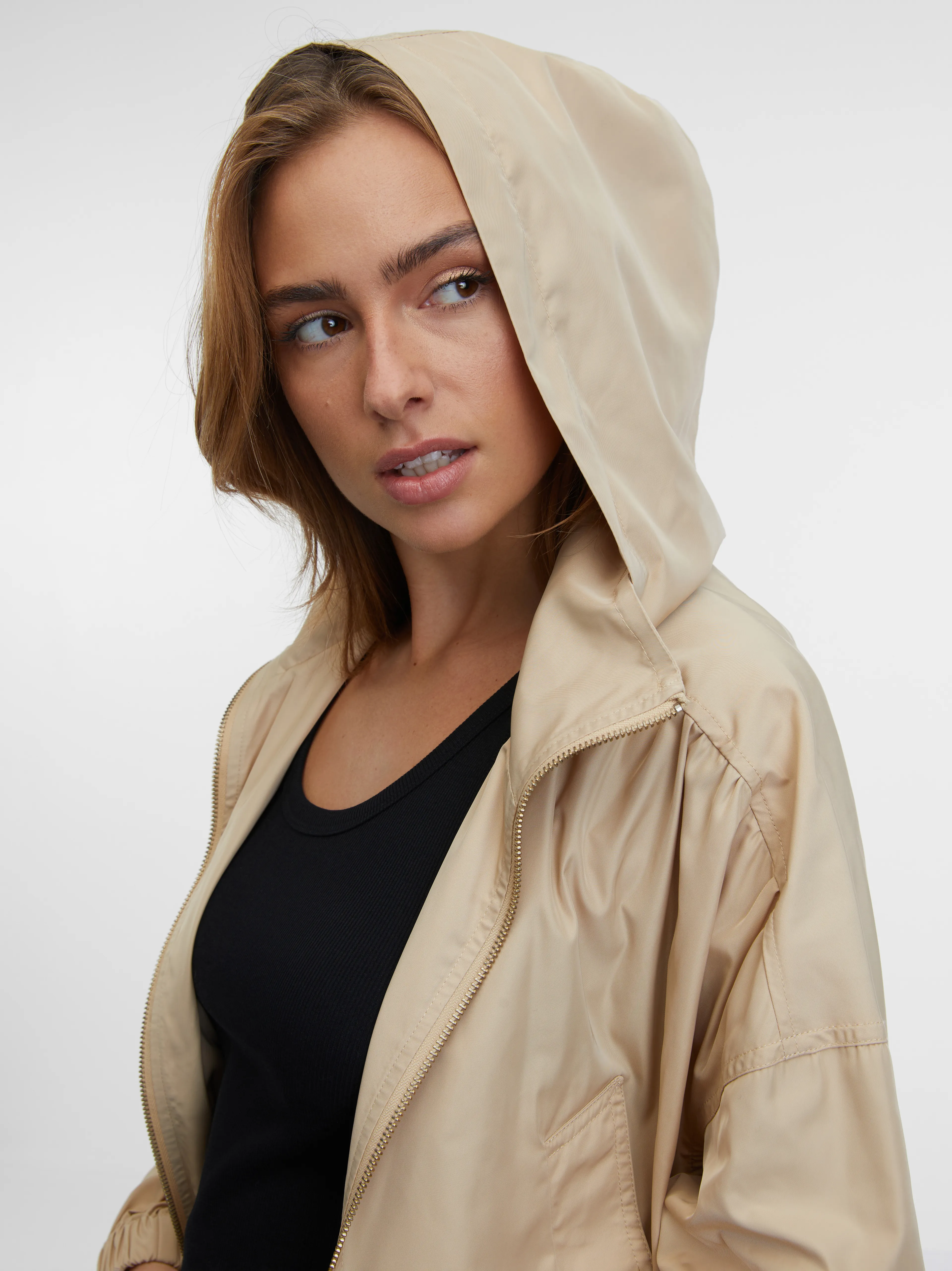 Beige leichte Damenjacke ORSAY