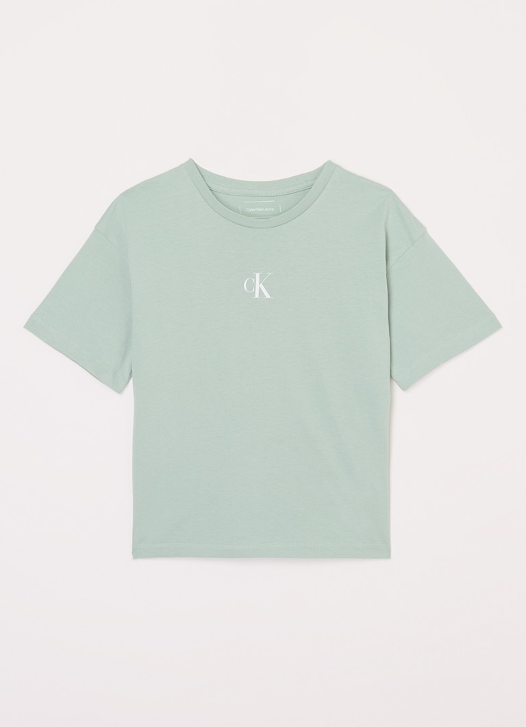 Camiseta Calvin Klein com logotipo