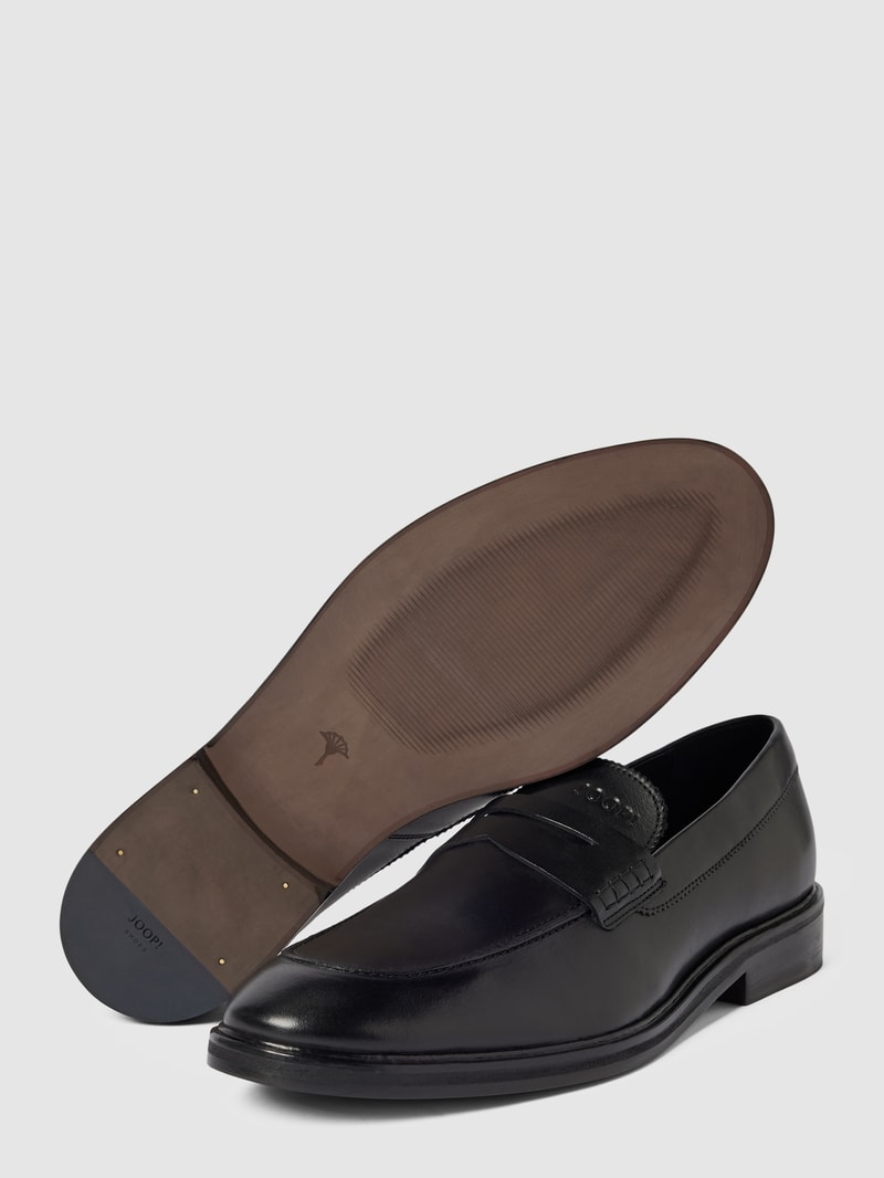 Loafers mit Label-Detail in schwarz