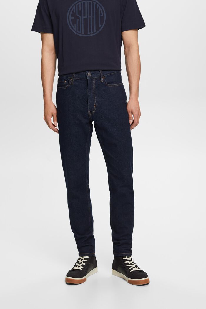 Jeans mit schmal zulaufendem Bein