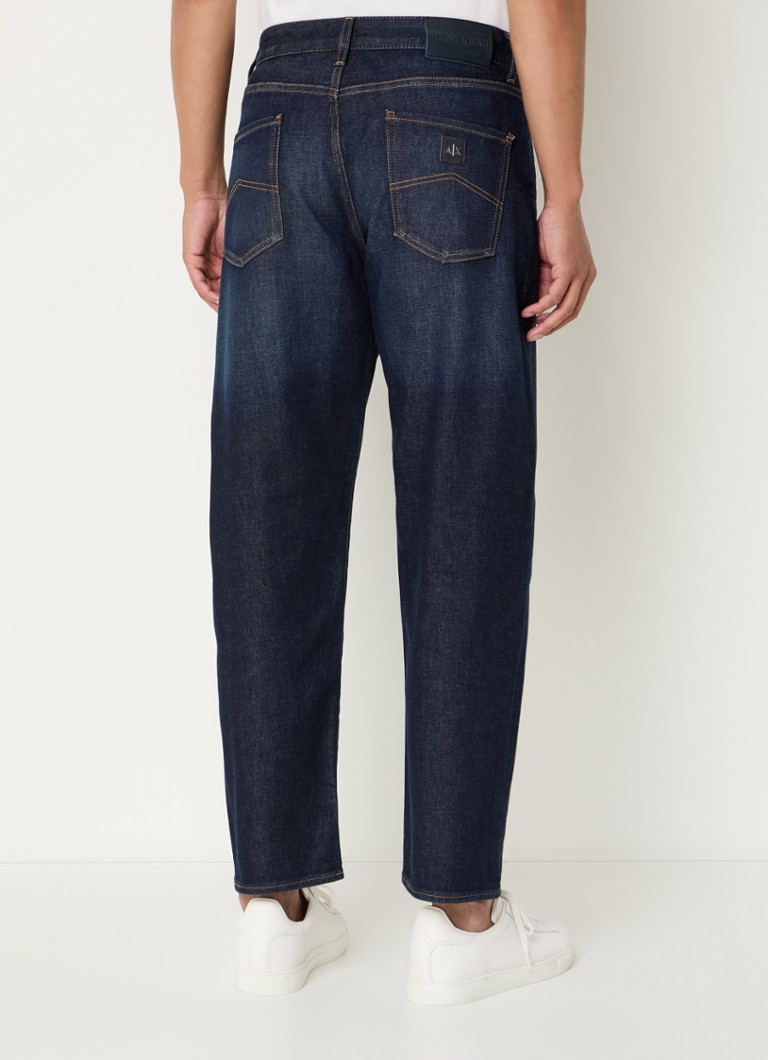 Armani Exchange Slim fit -farkut, joissa tumma pesu