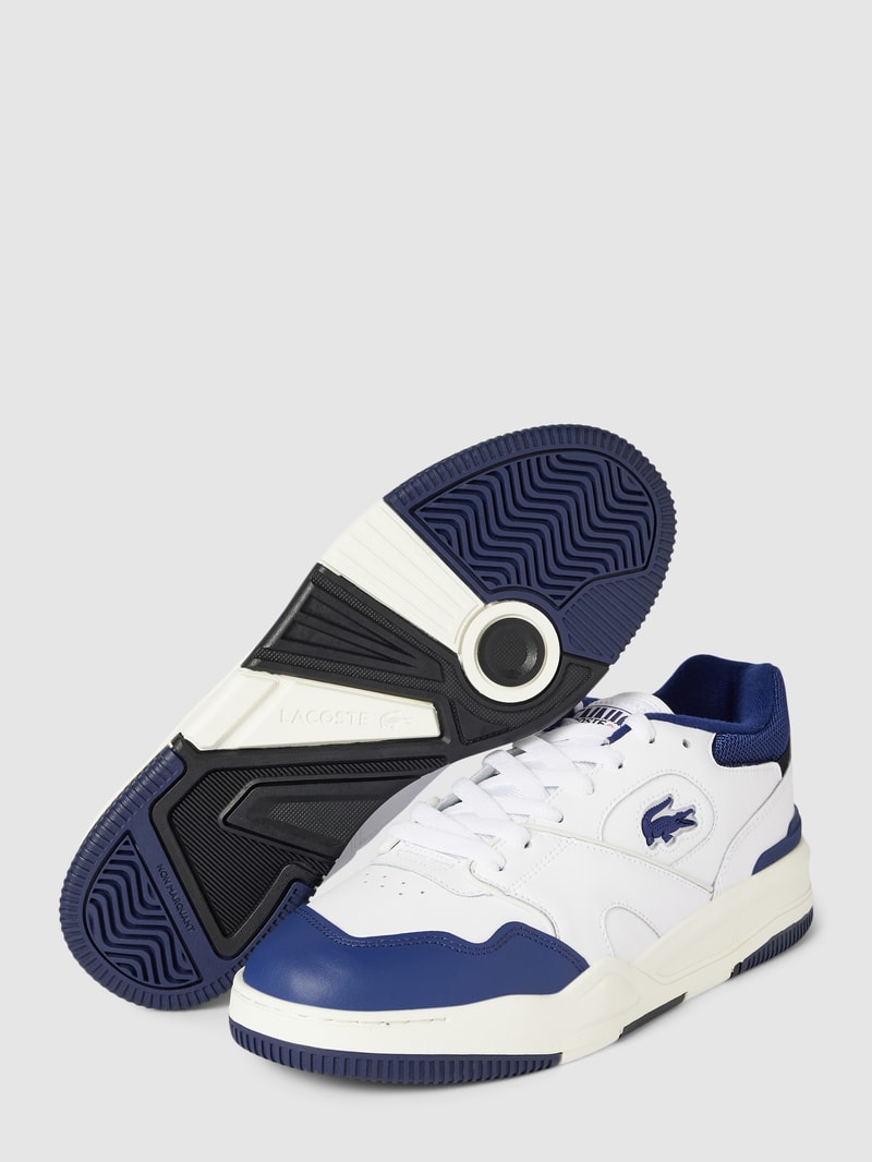 Sneaker aus echtem Leder in weiß