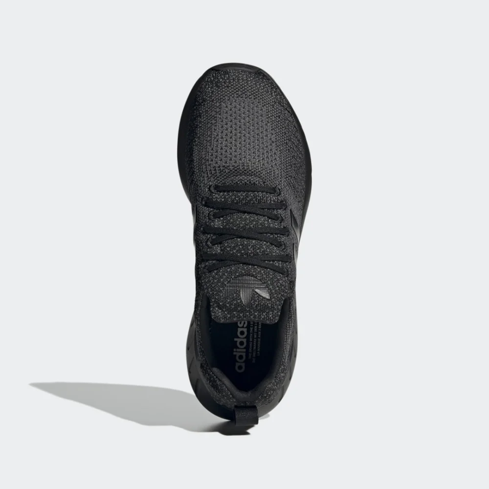 adidas Swift Run 22 GZ3500 / schwarz