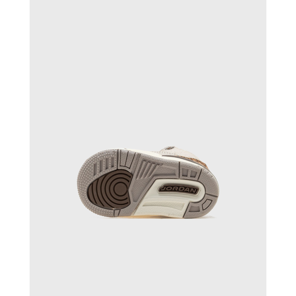 NIKE JORDAN 3 Retro TD DM0968-102 / braun