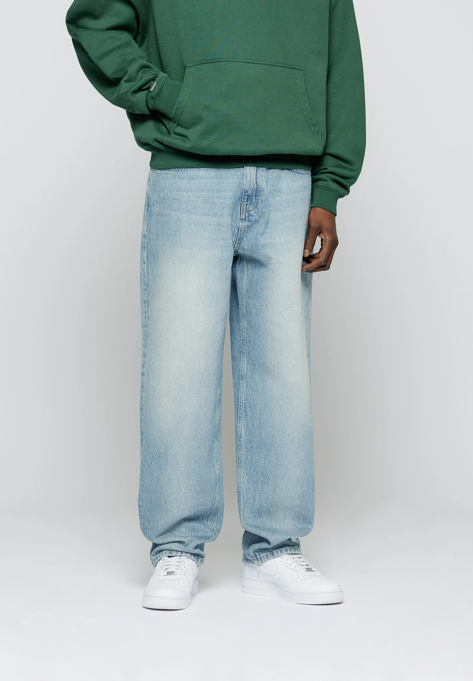 EIGHTYFIVE BAGGY - Vaqueros holgados
