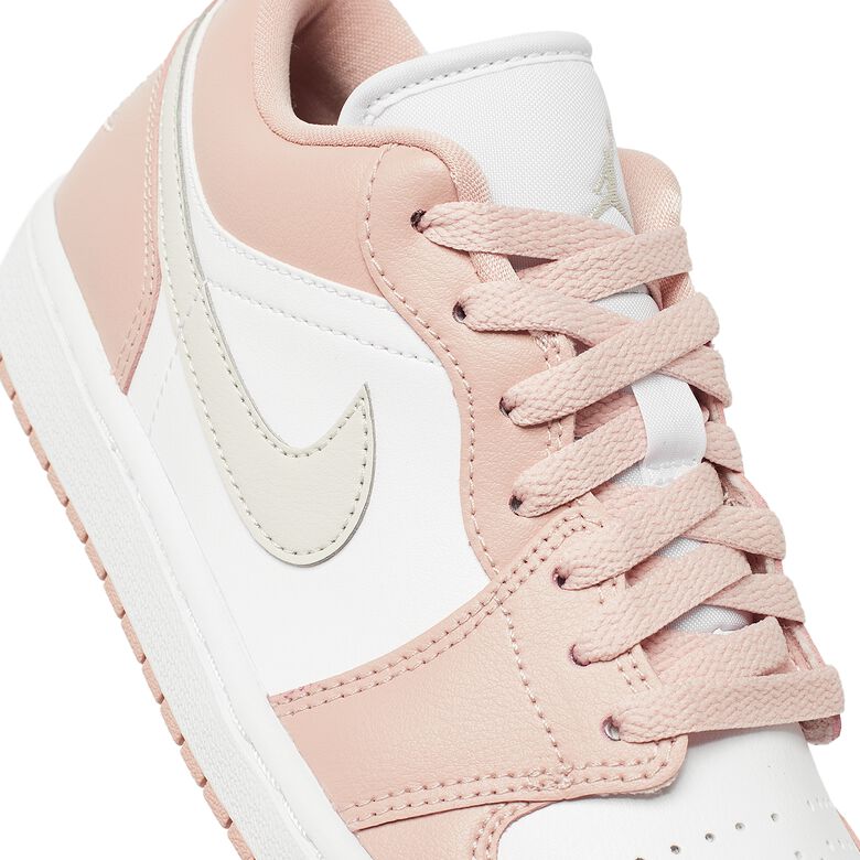 JORDAN Wmns Air Jordan 1 Low 